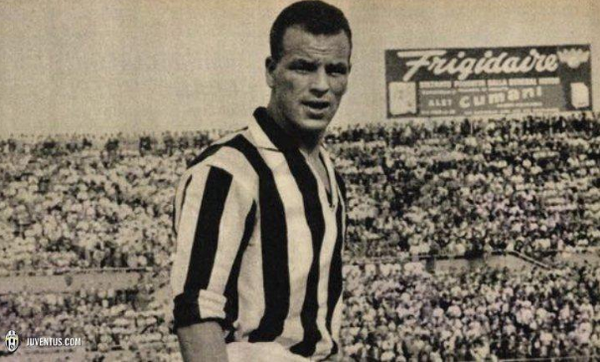 Ramsey thăm phòng truyền thống Juve - Bóng Đá