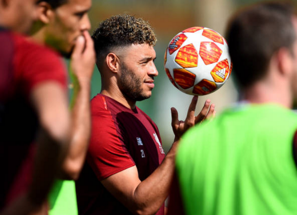 Đây! Điều tuyệt vời nhất khi UEFA đổi luật trận chung kết (Chamberlain) - Bóng Đá