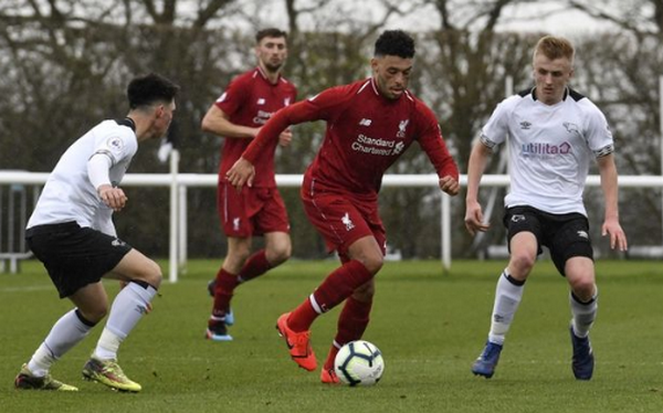 Đây! Điều tuyệt vời nhất khi UEFA đổi luật trận chung kết (Chamberlain) - Bóng Đá