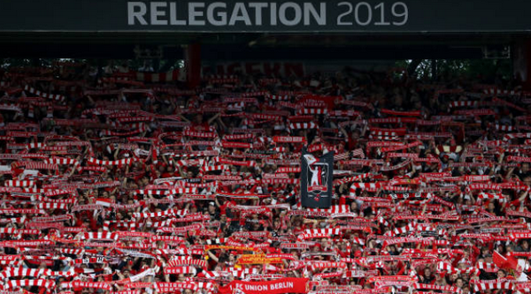 Chấn động Bundesliga, 'Thiên nga trắng' Stuttgart lại xuống hạng - Bóng Đá