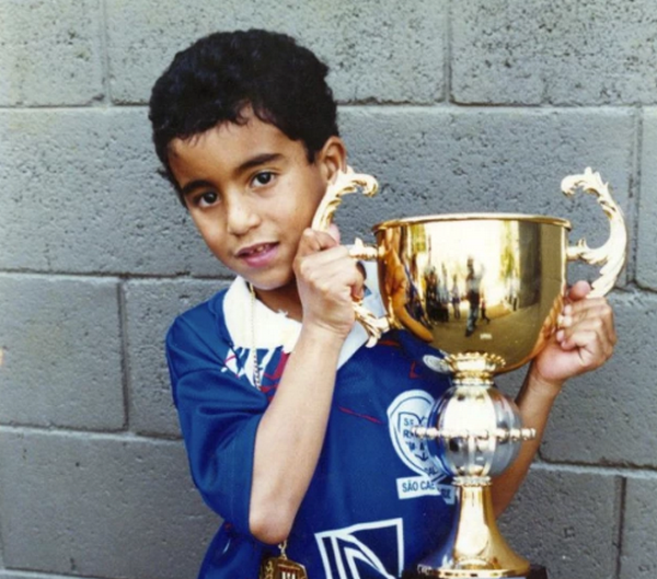 Phòng danh hiệu của Lucas Moura - Bóng Đá