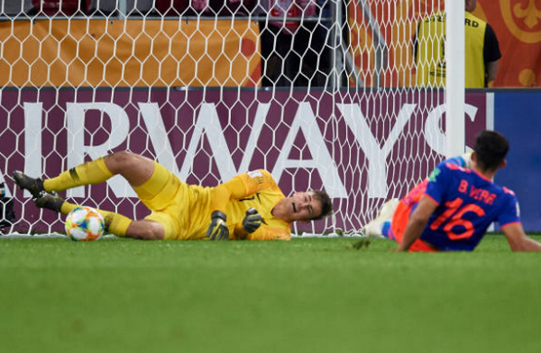 Đấu súng nghẹt thở, 'chứng nhân lịch sử' của Việt Nam cay đắng rời giải (U20 New Zealand) - Bóng Đá