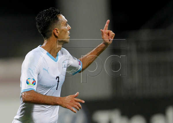 Trở về từ Trung Quốc, ngôi sao Israel đang khiến châu Âu choáng váng - Bóng Đá