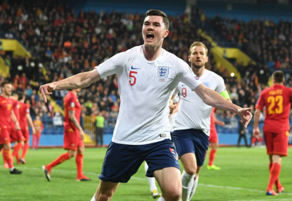 Chấp đối thủ đến 2 trận, tuyển Anh vẫn đang làm được điều khó tin - Bóng Đá