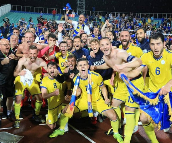 Chấp đối thủ đến 2 trận, tuyển Anh vẫn đang làm được điều khó tin - Bóng Đá