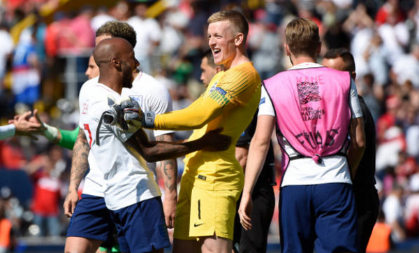 Chấp đối thủ đến 2 trận, tuyển Anh vẫn đang làm được điều khó tin - Bóng Đá