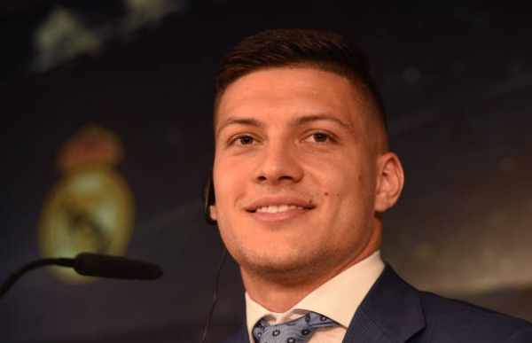 Ảnh Luka Jovic ra mắt Real - Bóng Đá