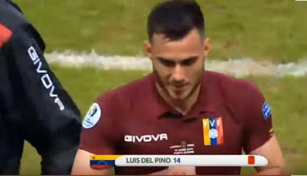 VAR tiếp tục xuất hiện tại Copa, định đoạt luôn trận đấu - Bóng Đá