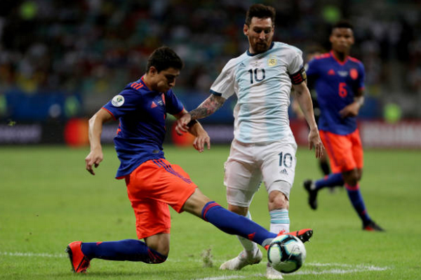 Đừng nói Argentina bế tắc, Messi đã có thể ghi bàn tình huống này - Bóng Đá