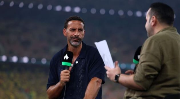 Rio Ferdinand muốn MU chiêu mộ .