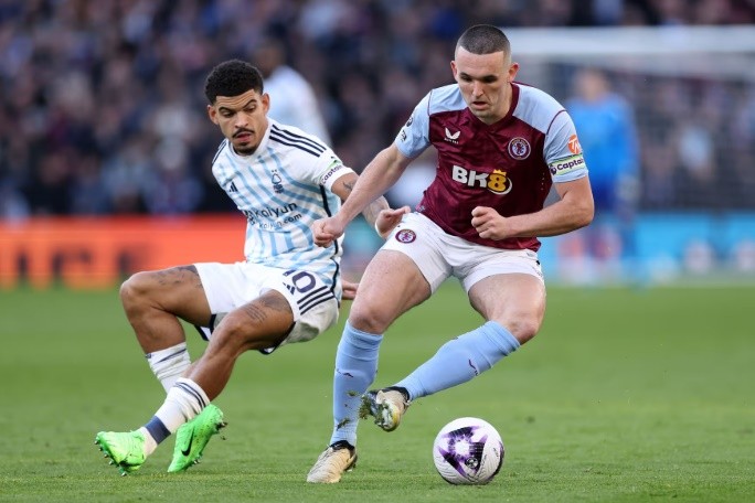 Morgan Gibbs-White sẽ là niềm hy vọng cho hàng công của Forest.