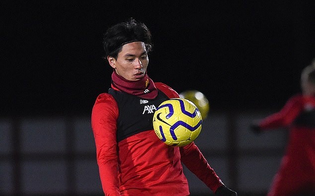 Ảnh Minamino tập luyện - Bóng Đá