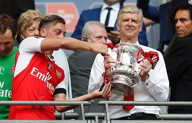 Lịch sử đối đầu giữa Arsenal và Chelsea tại các trận chung kết (Daily Mail) - Bóng Đá