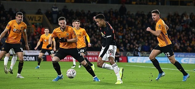 which players including Danny Ings and Jack Grealish can force their way into Gareth Southgate's England squad? - Bóng Đá