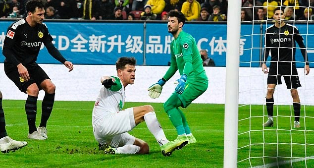Nổ hattrick ra mắt Dortmund, Haaland khiến M.U tiếc nuối - Bóng Đá