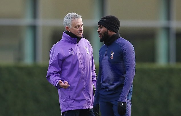 Danny Rose in training ground bust-up with Jose Mourinho - Bóng Đá