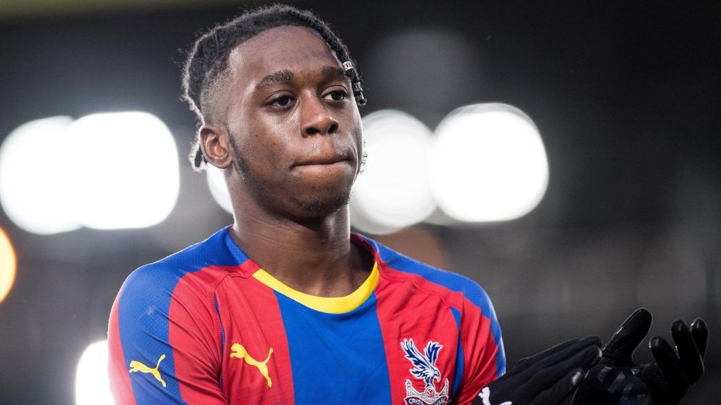 PARLOUR chỉ trích MU mua Bissaka - Bóng Đá