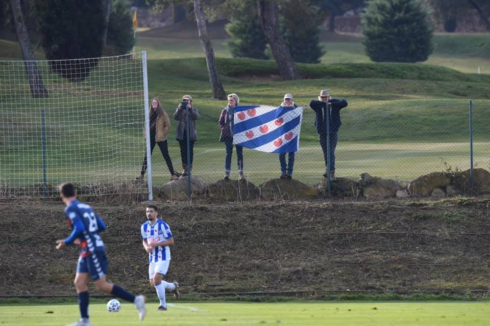 Đoàn Văn Hậu đá 45 phút trong ngày Heerenveen giành chiến thắng sít sao - Bóng Đá