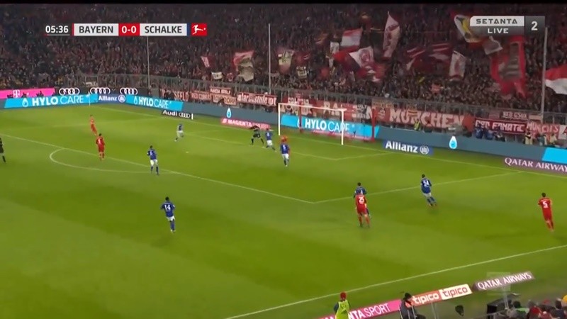 Thủ môn Schalke mắc sai lầm giúp Bayern thắng giòn giã - Bóng Đá