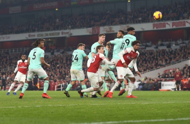 MU tới khách sạn - Bóng Đá