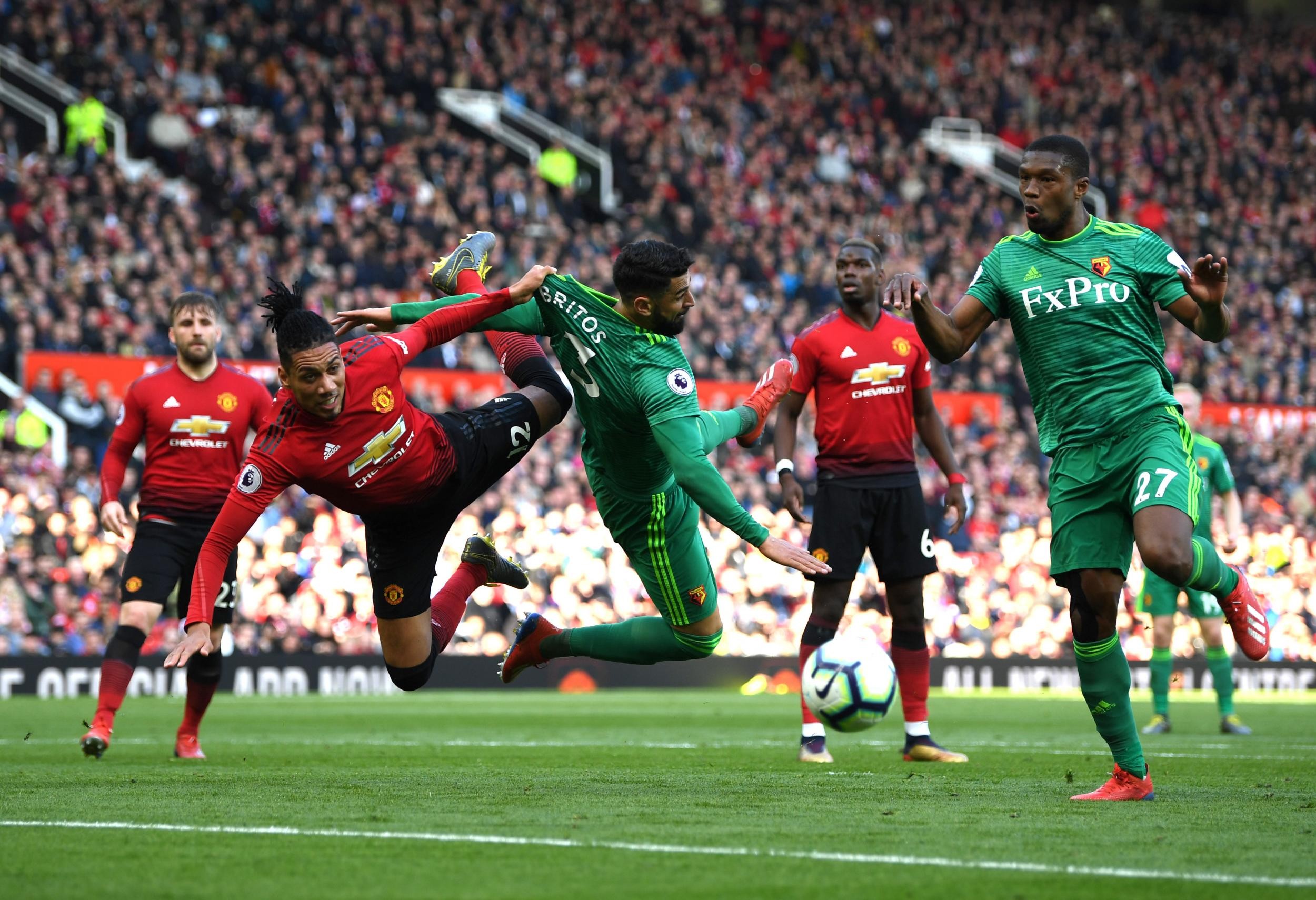 Pep ra đấu Llorente để bóng chạm tay - Bóng Đá