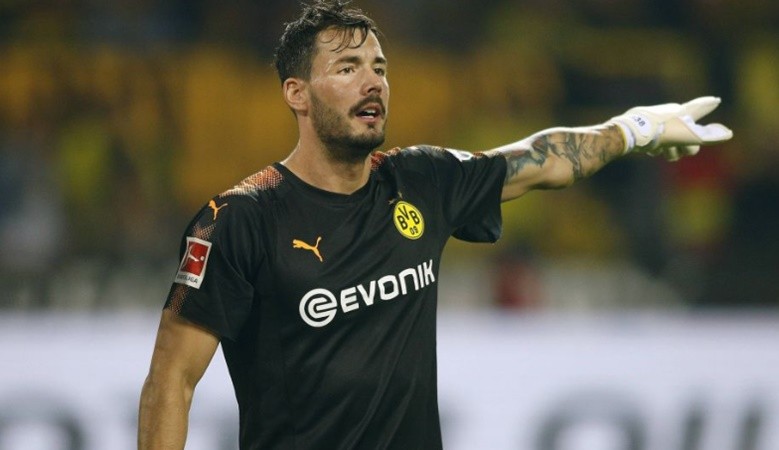 'What a player' - Arsenal fans name perfect Aubameyang replacement and urge Sanllehi to make bid - Bóng Đá