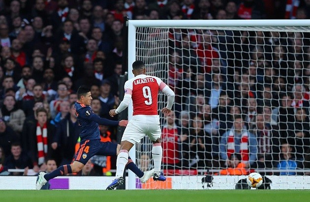 5 điểm nhấn Arsenal 3-1 Valencia: Emery - Bậc thầy tại Europa League, Lacazette 