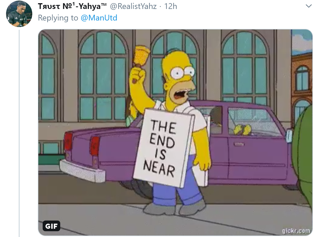 Phản ứng fan khi Phil Jones ghi bàn - Bóng Đá