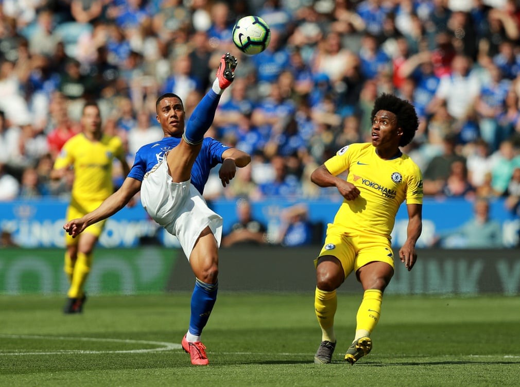 những khoảnh khắc đẹp nhất vòng 38 NHA - Bóng Đá