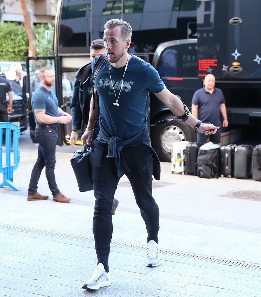 Tottenham Hotspur hạ cánh ở Madrid - Bóng Đá