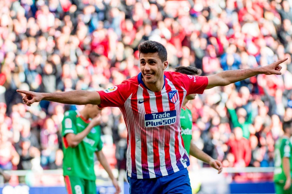 10 tiền vệ xuất sắc nhất theo thống kê: Pogba chỉ xếp thứ 6 - Bóng Đá