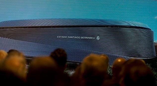 Real sửa sân - Bóng Đá