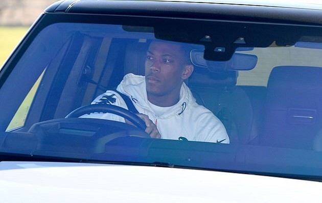 Vắng một loạt 10 hảo thủ, Solskjaer cầu cứu đến 