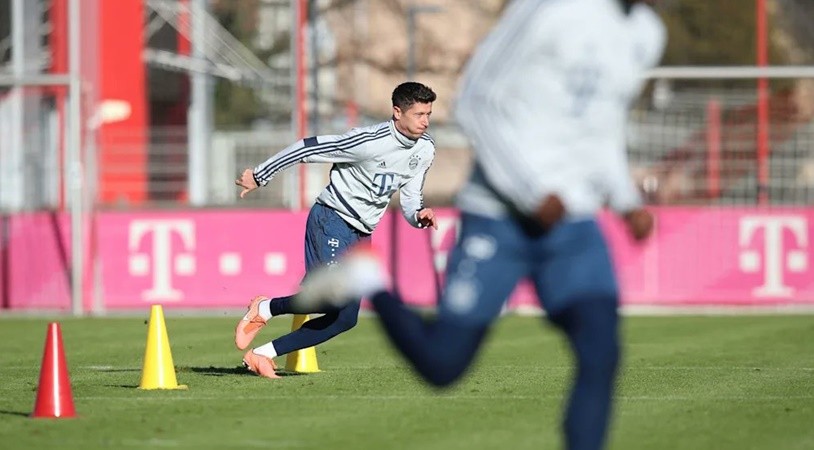 Lewandowski, Gnabry tập luyện trở lại, sẵn sàng ra sân tại Bundesliga - Bóng Đá