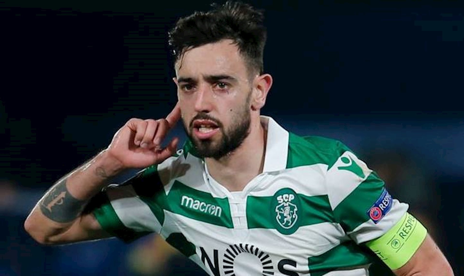 Man Utd chief Ed Woodward may make surprise striker signing after Bruno Fernandes transfer - Bóng Đá