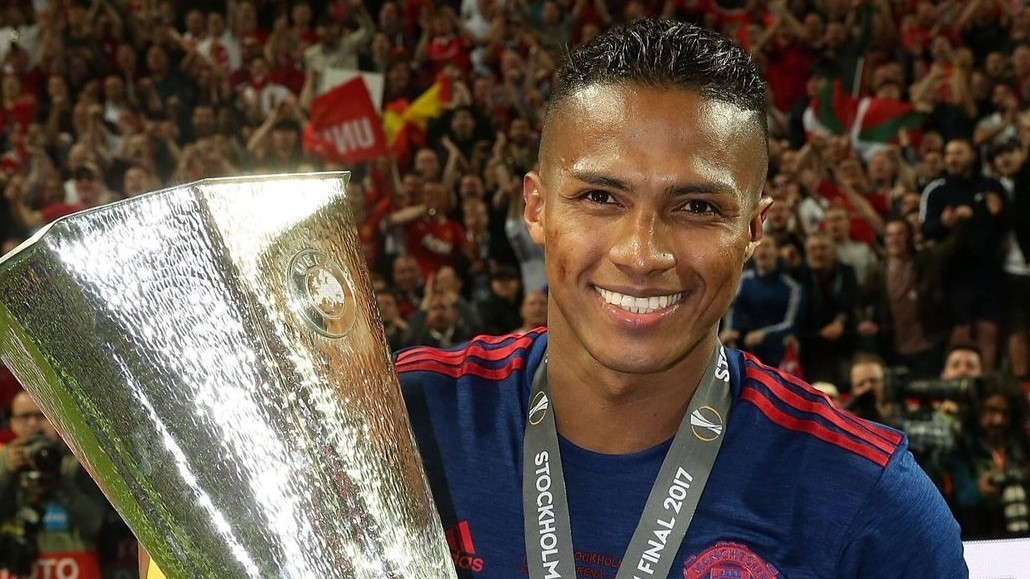 10 thành tựu vĩ đại của Valencia với Man Utd: Người Nam Mỹ đầu tiên! - Bóng Đá