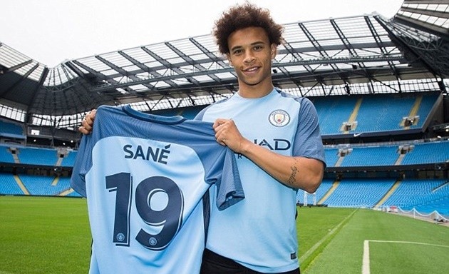 84 bàn sau 132 trận, Man City đúng đắn hay sai lầm về 
