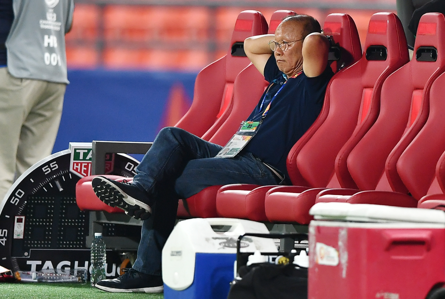 Báo Hàn Quốc: Cứ bình tĩnh, phép thuật của thầy Park chỉ mới bắt đầu - Bóng Đá