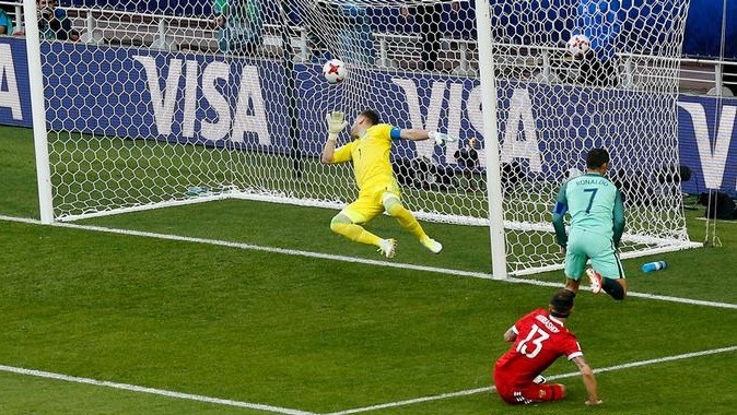 Huyền thoại! Ronaldo đã làm điều không tưởng trong 15 năm qua - Bóng Đá