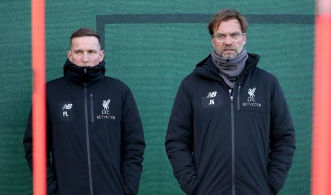 Trợ lý Klopp tố bị Liverpool 