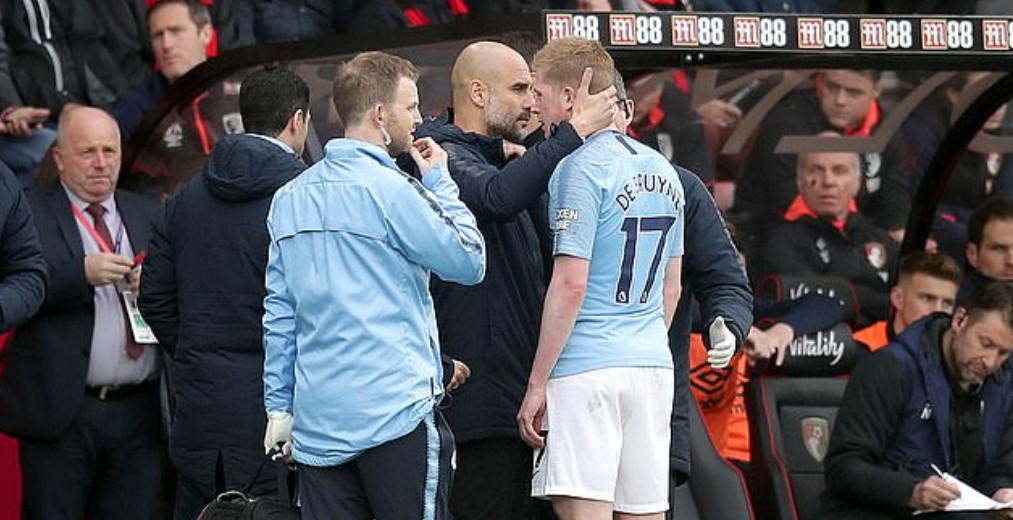 Tin vui cho Liverpool, chủ lực của Man City rời sân trên cáng - Bóng Đá