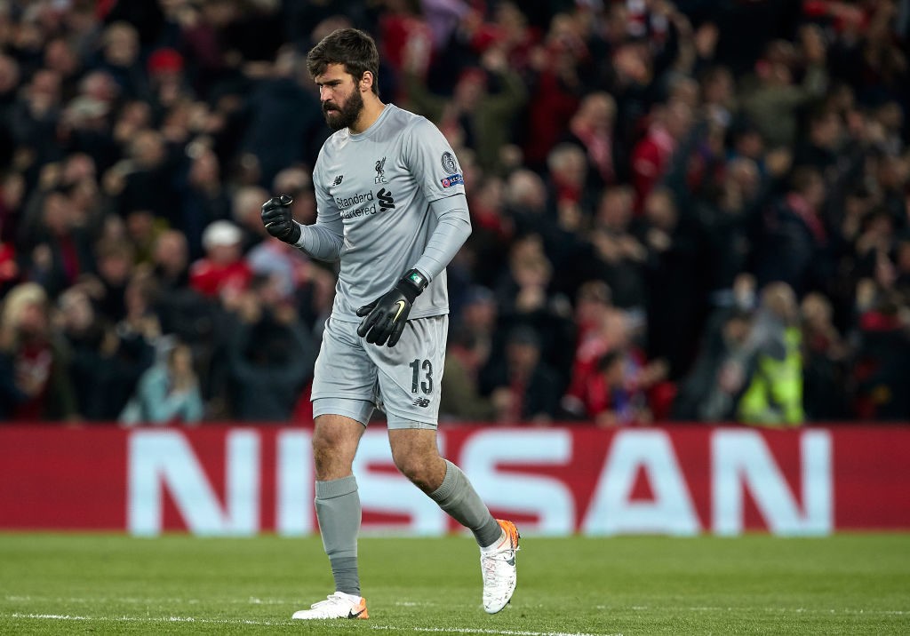 Đội hình tiêu biểu lượt về Champions League:  - Bóng Đá