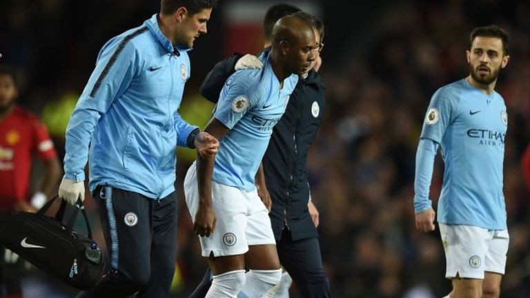 Tuyến giữa Man City 'nát bét' sau Derby - Bóng Đá