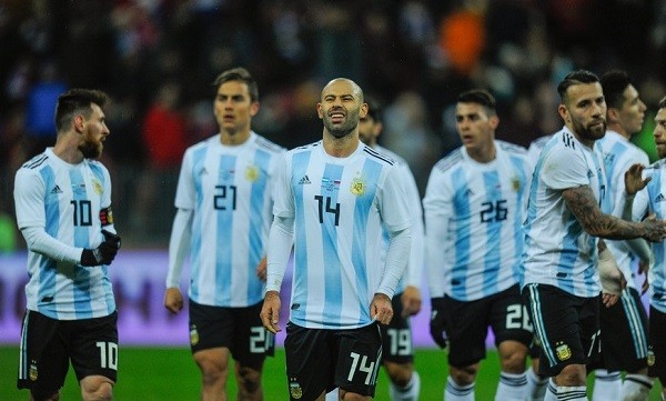 Những màn 'huynh đệ' tương tàn trong trận đấu giữa Man Utd và PSG - Bóng Đá