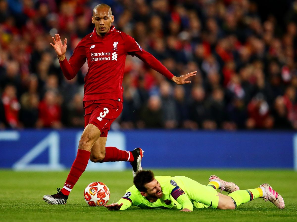 Đội hình tiêu biểu lượt về Champions League:  - Bóng Đá