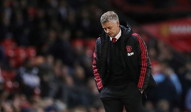 Hạ gục Valladolid, Real Madrid vươn lên độc chiếm ngôi đầu BXH  - Bóng Đá