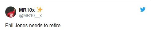 Manchester United fans berate Phil Jones for performance vs Manchester City - Bóng Đá