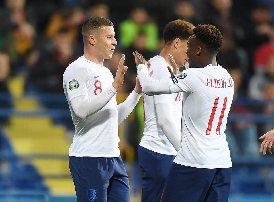 Fan Liverpool ăn mừng - Bóng Đá