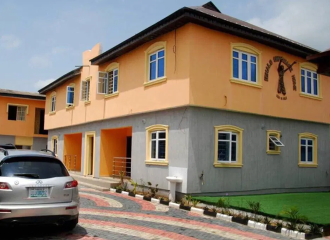 Charitable Man Utd signing Odion Ighalo funded £1m orphanage in Nigeria to look after poverty-stricken kids - Bóng Đá