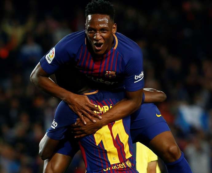 Đè bẹp Schalke, Bayern đón chào sự trở lại của 